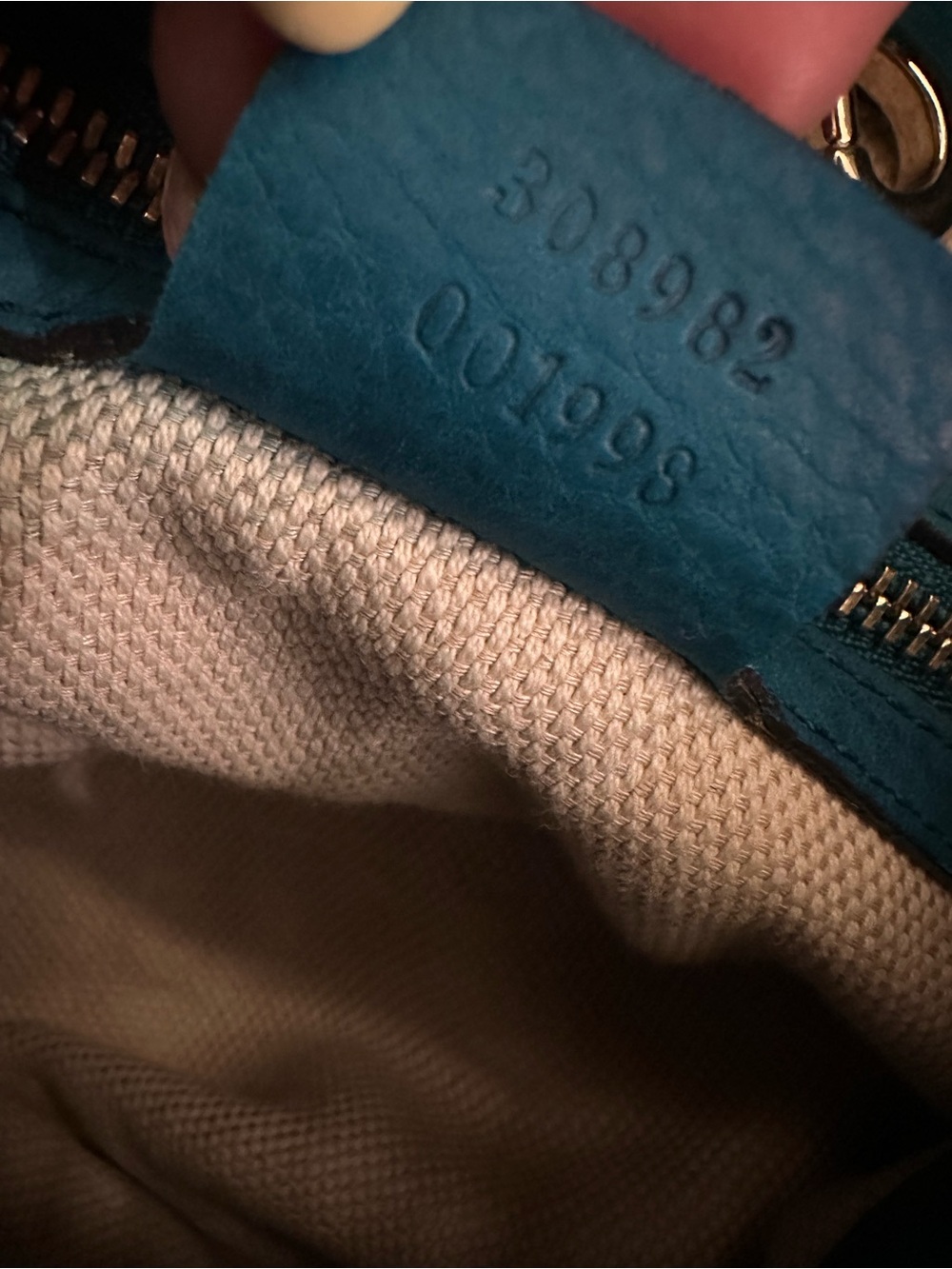 Gucci Teal Leather Soho Shoulder Tote with Tassel - Picture 5 of 16